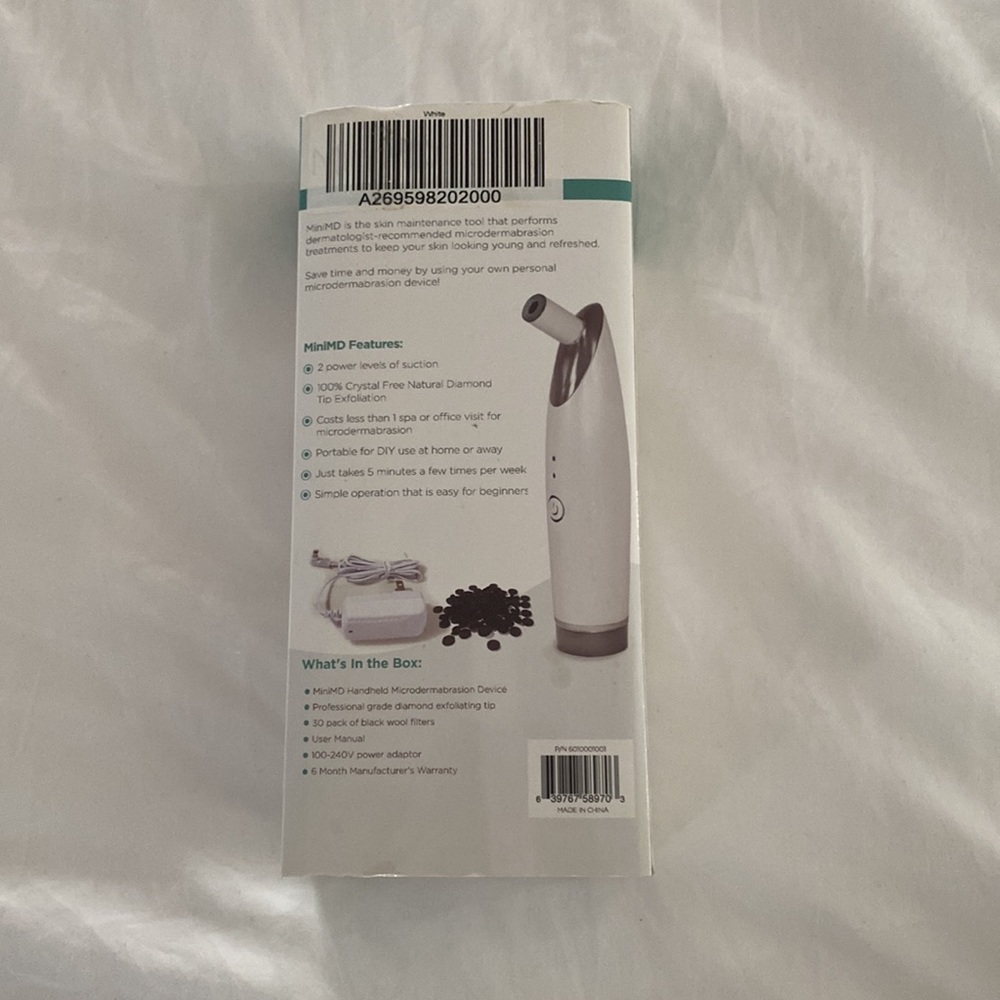 MiniMD Mini Handheld Microdermabrasion System - Picture 2 of 3